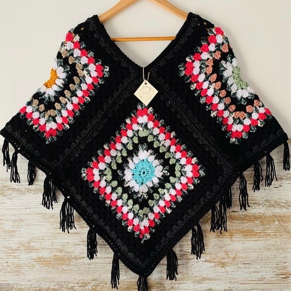 Artesanal Boho Poncho - Picture 2 of 3